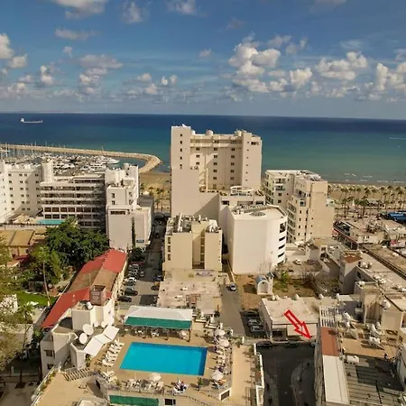 Superb Steps Away From Finikoudes *